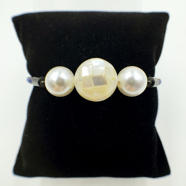 White Pearl White Mother of Pearl Bead on Navy Blue Leather,  - MRNEIO LLC